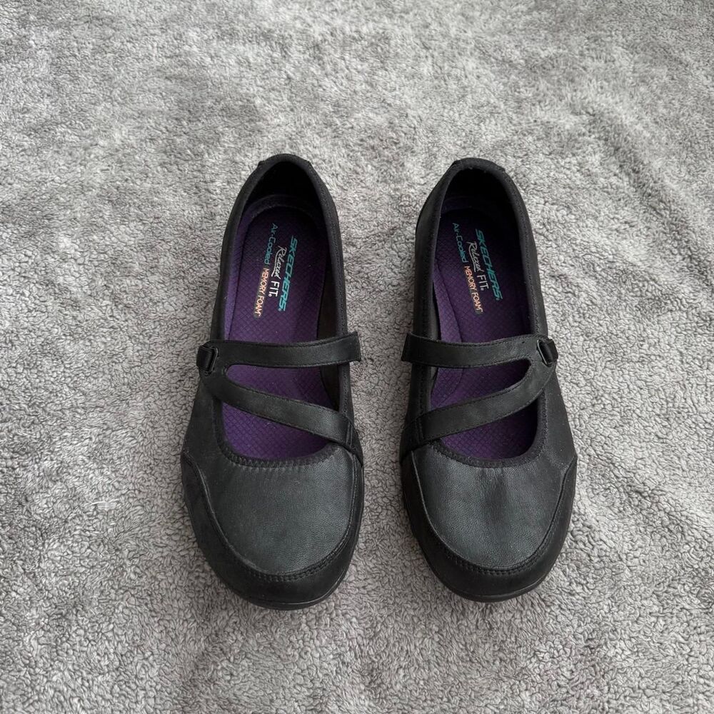 Skechers Breathe Easy Calmly shoe